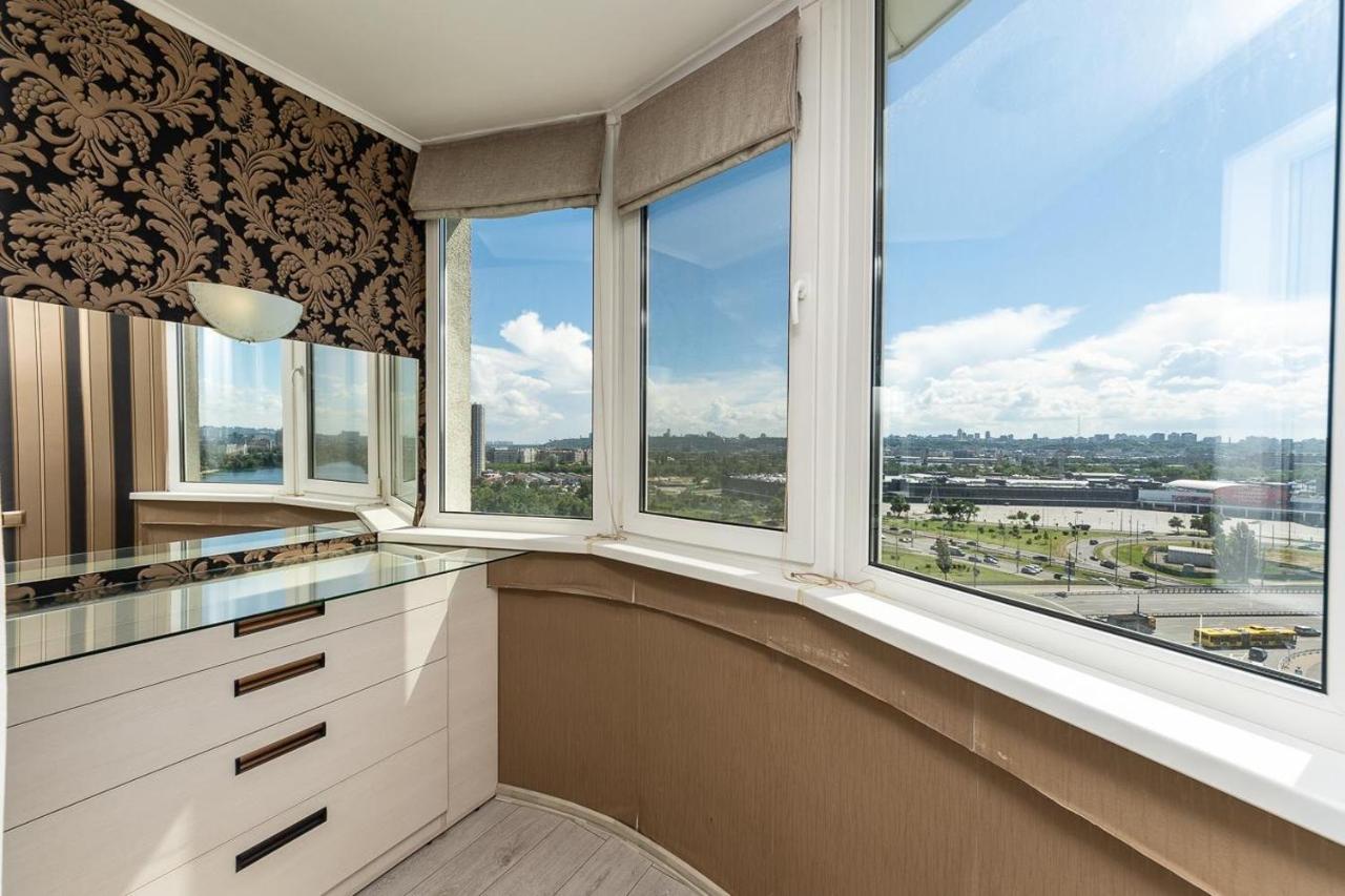 Fashionable Panoramic Apartments Dnieper. Obolon Kiev Eksteriør billede